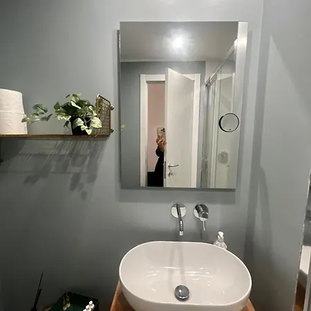 Casa Lella Your In Apartment Milan