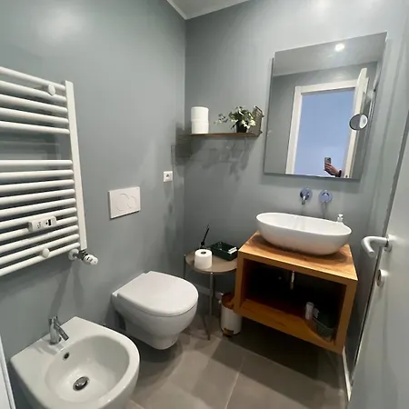 Apartment Casa Lella Your In Milan