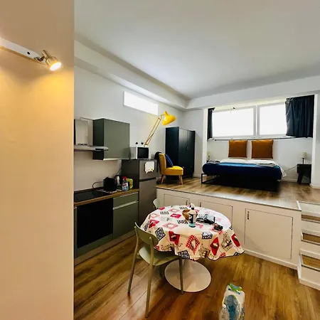 Apartment Casa Lella Your In